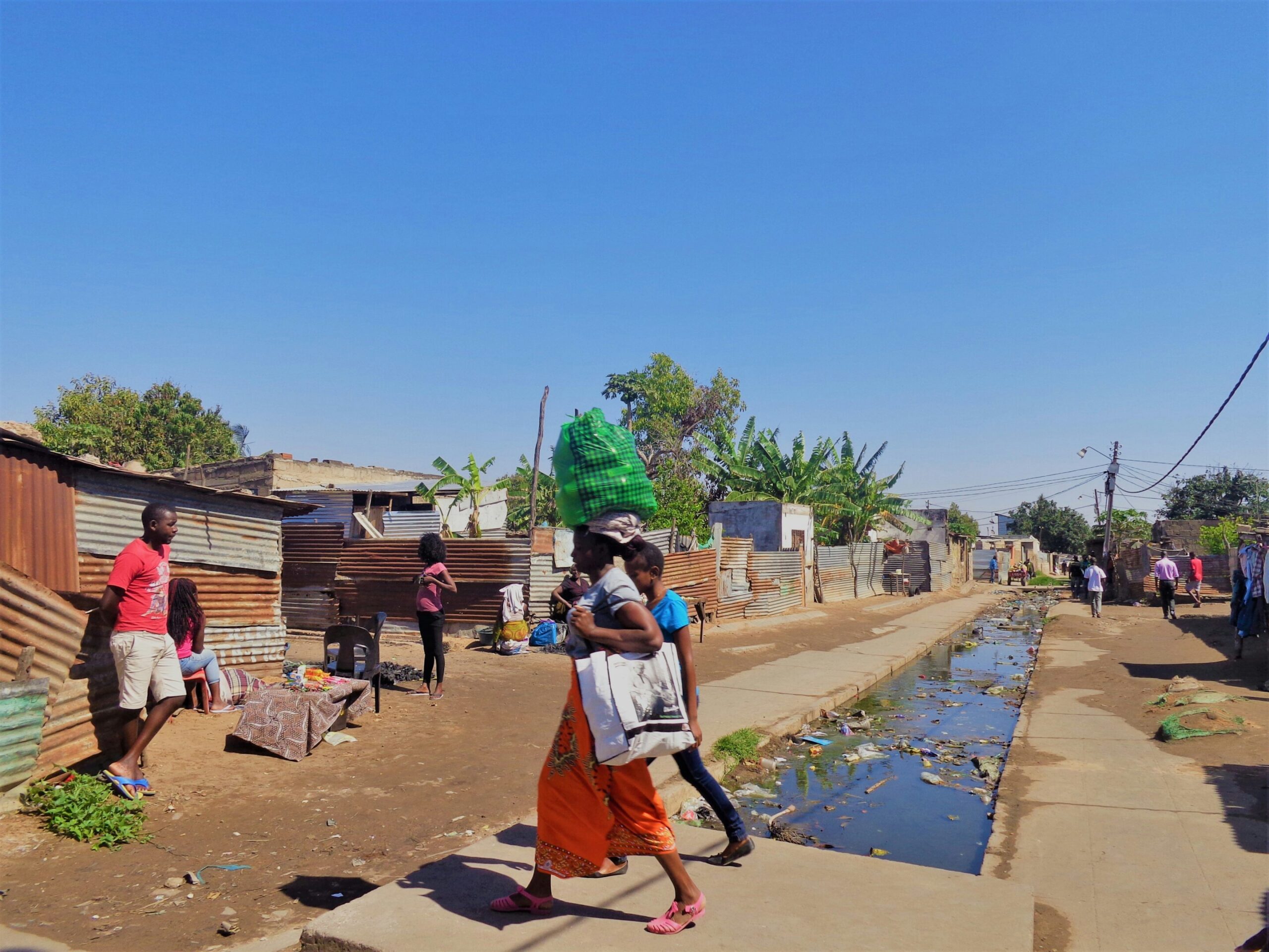 Yardım kesimleri savunmasız toplulukları iklim değişikliğine nasıl daha az esnek hale getirebilir?