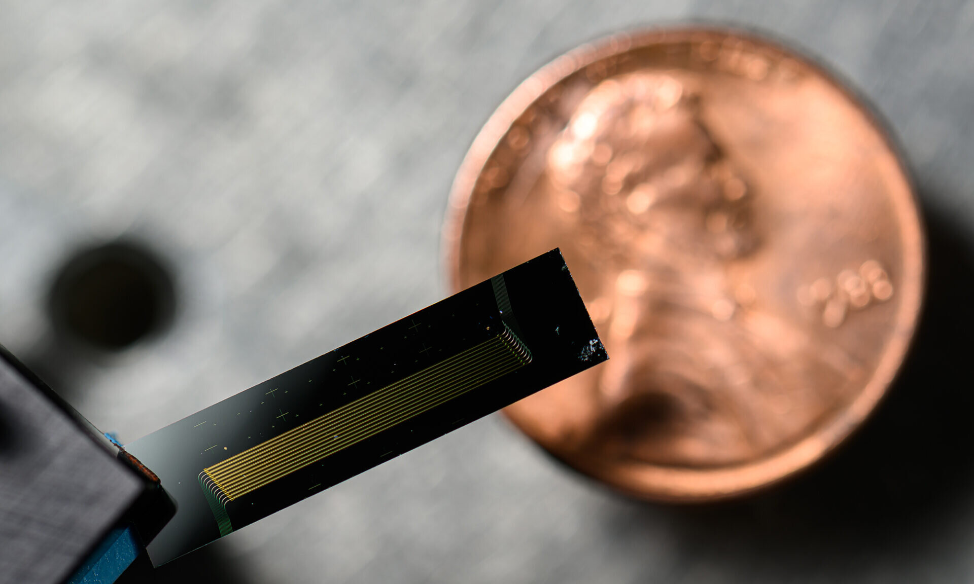 Bir kuruştan daha küçük yeni lazer, nesneleri ultrafast oranlarında ölçebilir