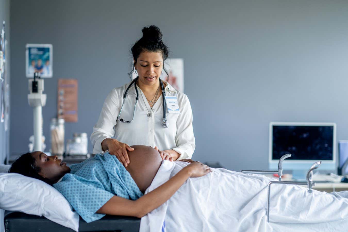 Kadınların pelvisleri küçülüyor - bu doğum nasıl değişiyor?