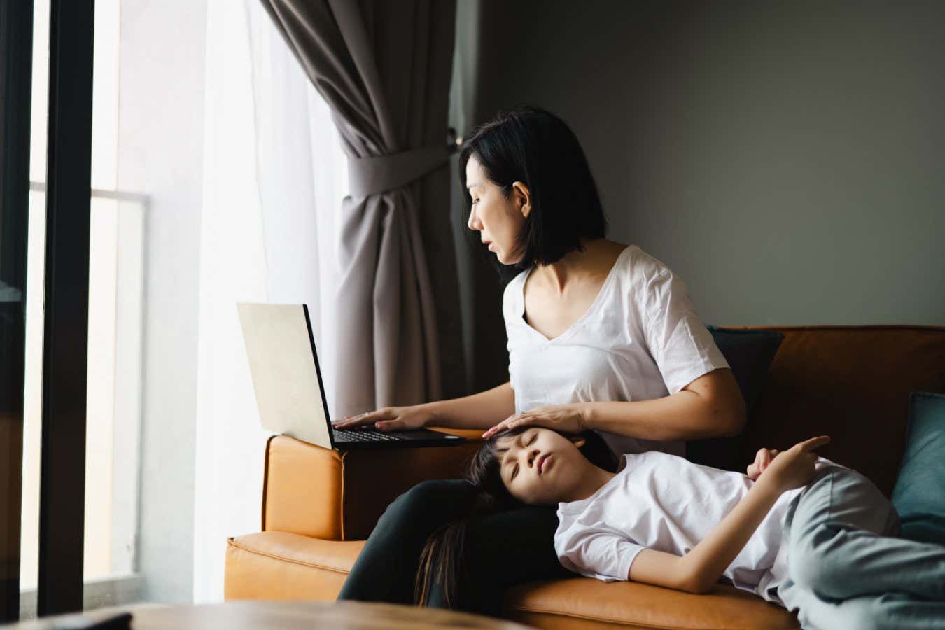 Yazım hataları ve argo, tıbbi bakım arayışını caydırmaya teşvik etmek