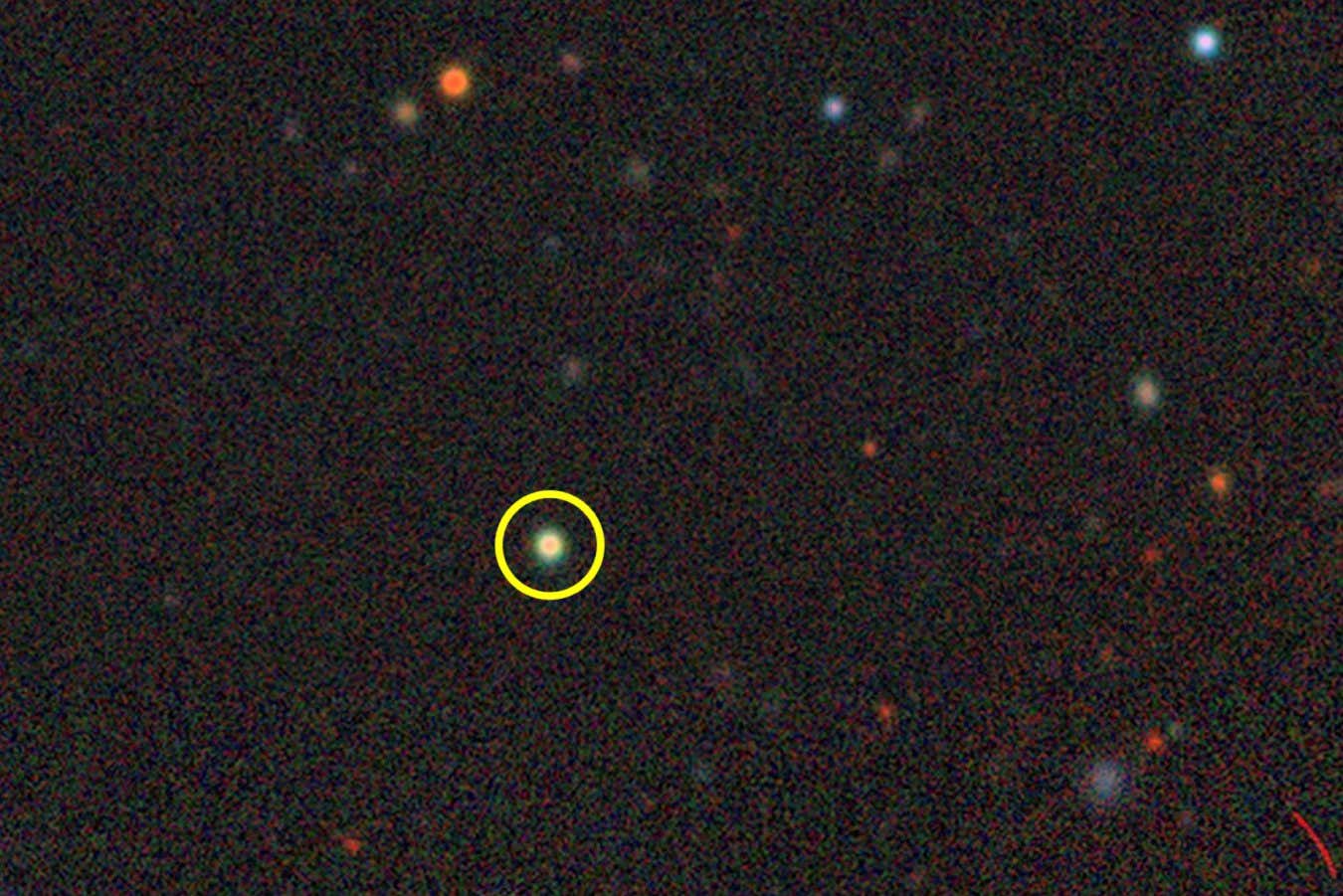 Yerel evrenimizde küçük kırmızı nokta galaksileri bulundu