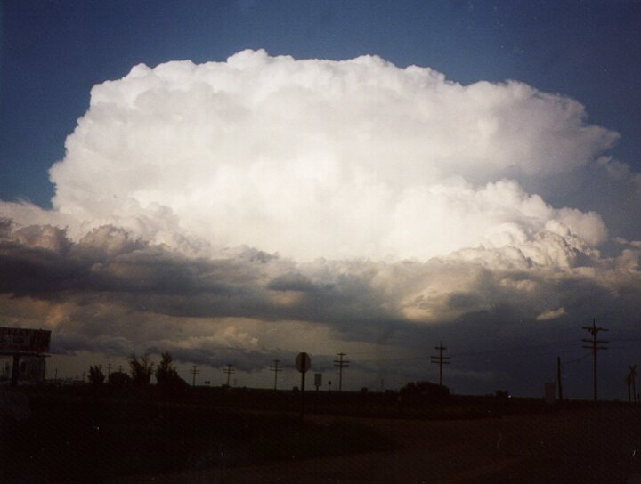 Bilim adamları yıldırım izini takip ediyor 'kirlilik' NASA uydusunu kullanan gerçek zamanlı olarak