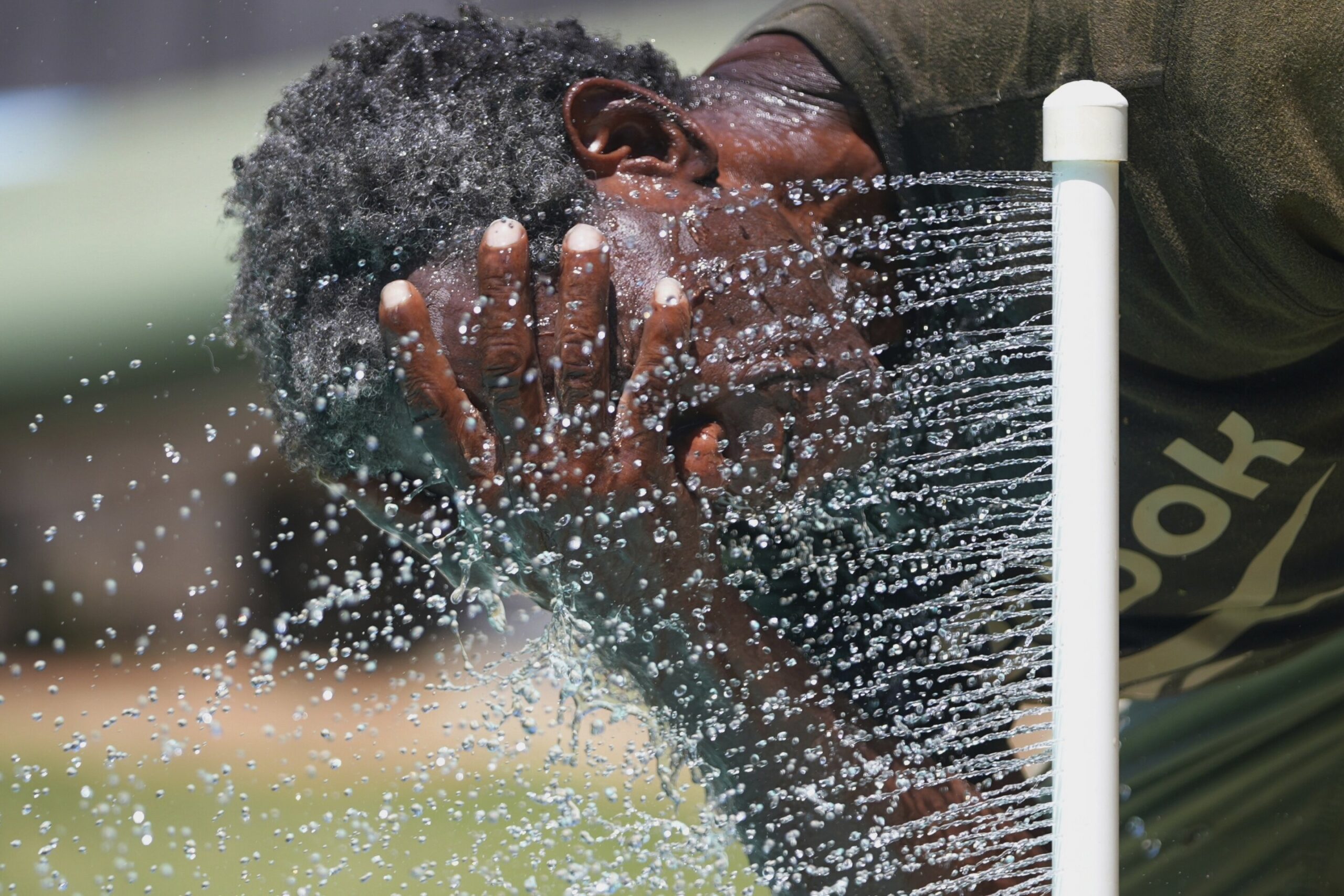 Bu yaz yapışkan hissediyor musun? Çünkü Rockies'in doğusunda rekor kırdı