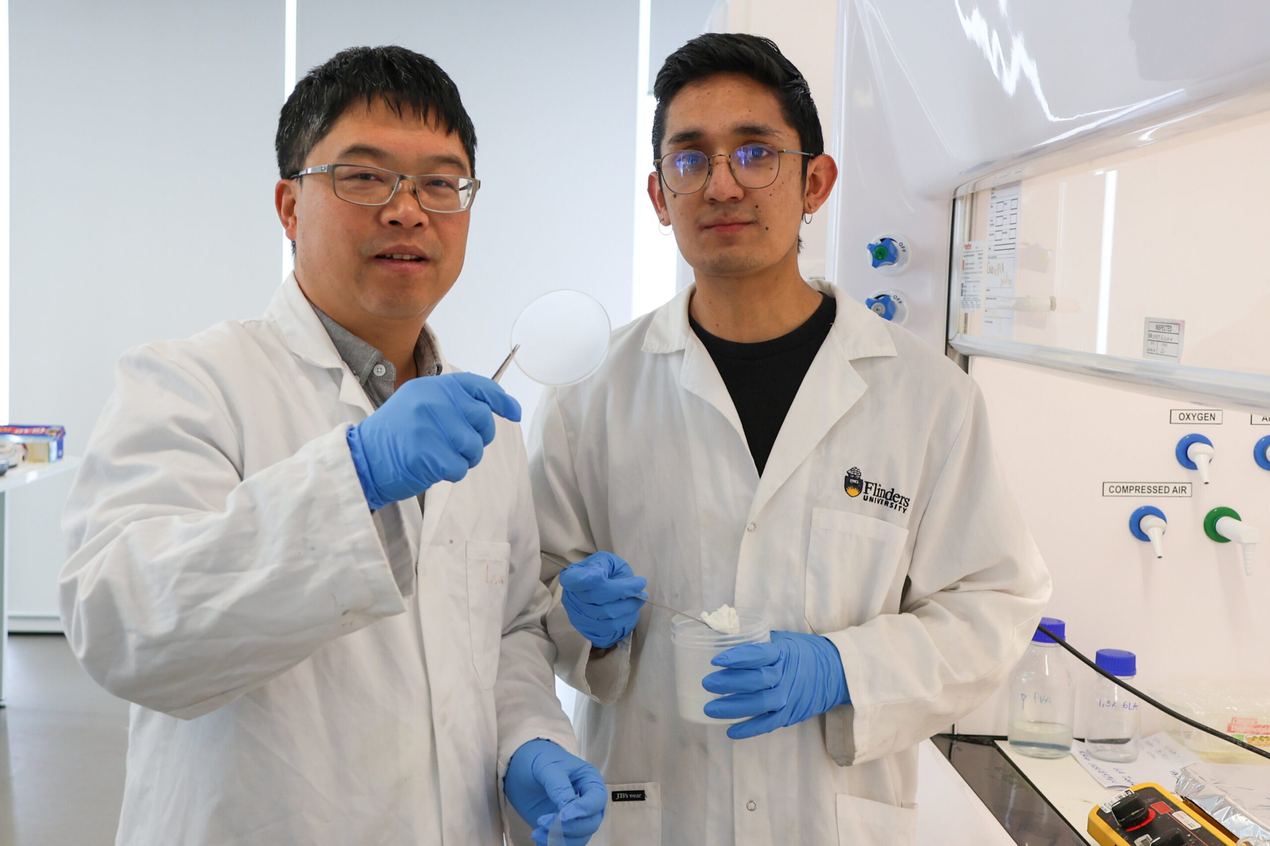 Süt bileşeni yeni bir biyoplastik üretmeye yardımcı olur ve daha fazlası yapılabilir