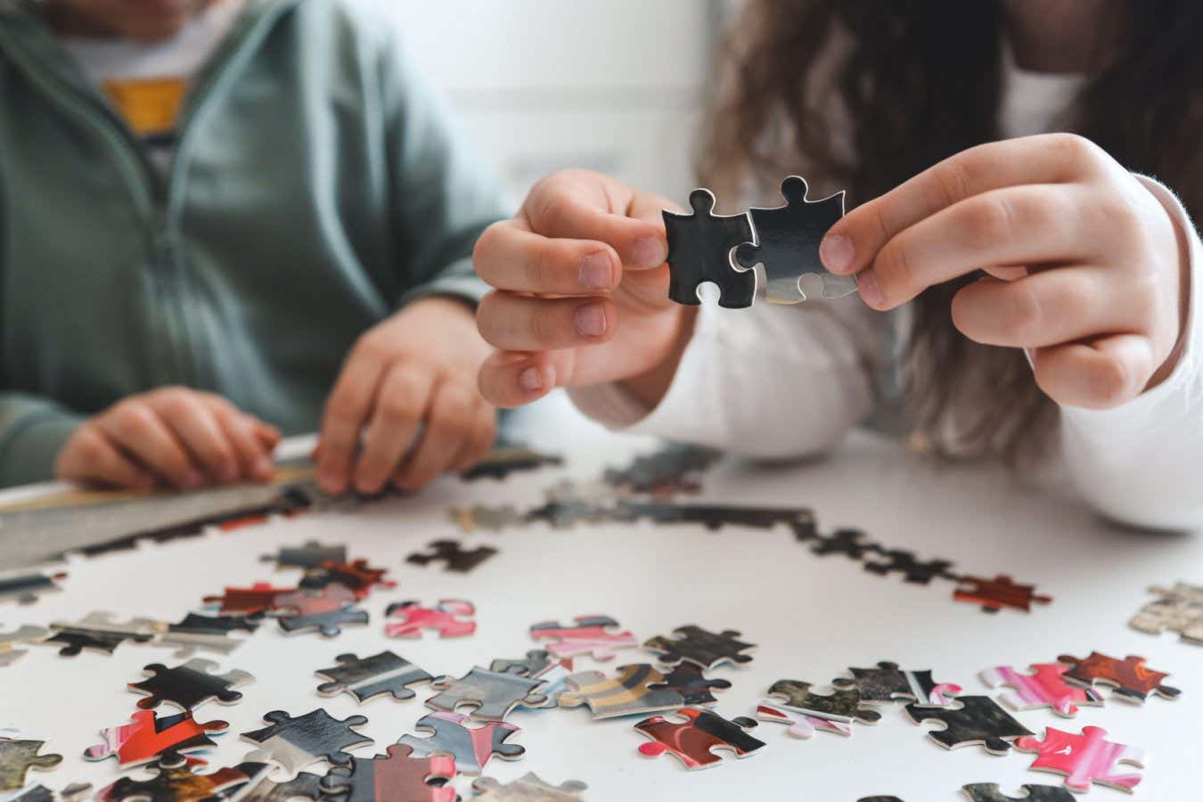 4 yaşından küçük çocuklar, sorunları çözmek için sıralama algoritmalarını kullanır