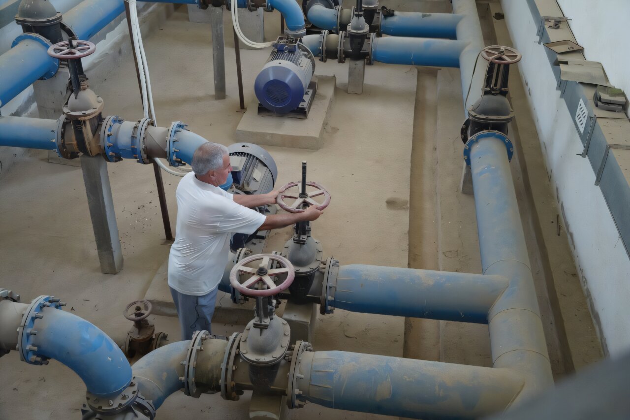 Geniş rezervler, ama çok az içecek: Tacikistan'ın su mücadeleleri