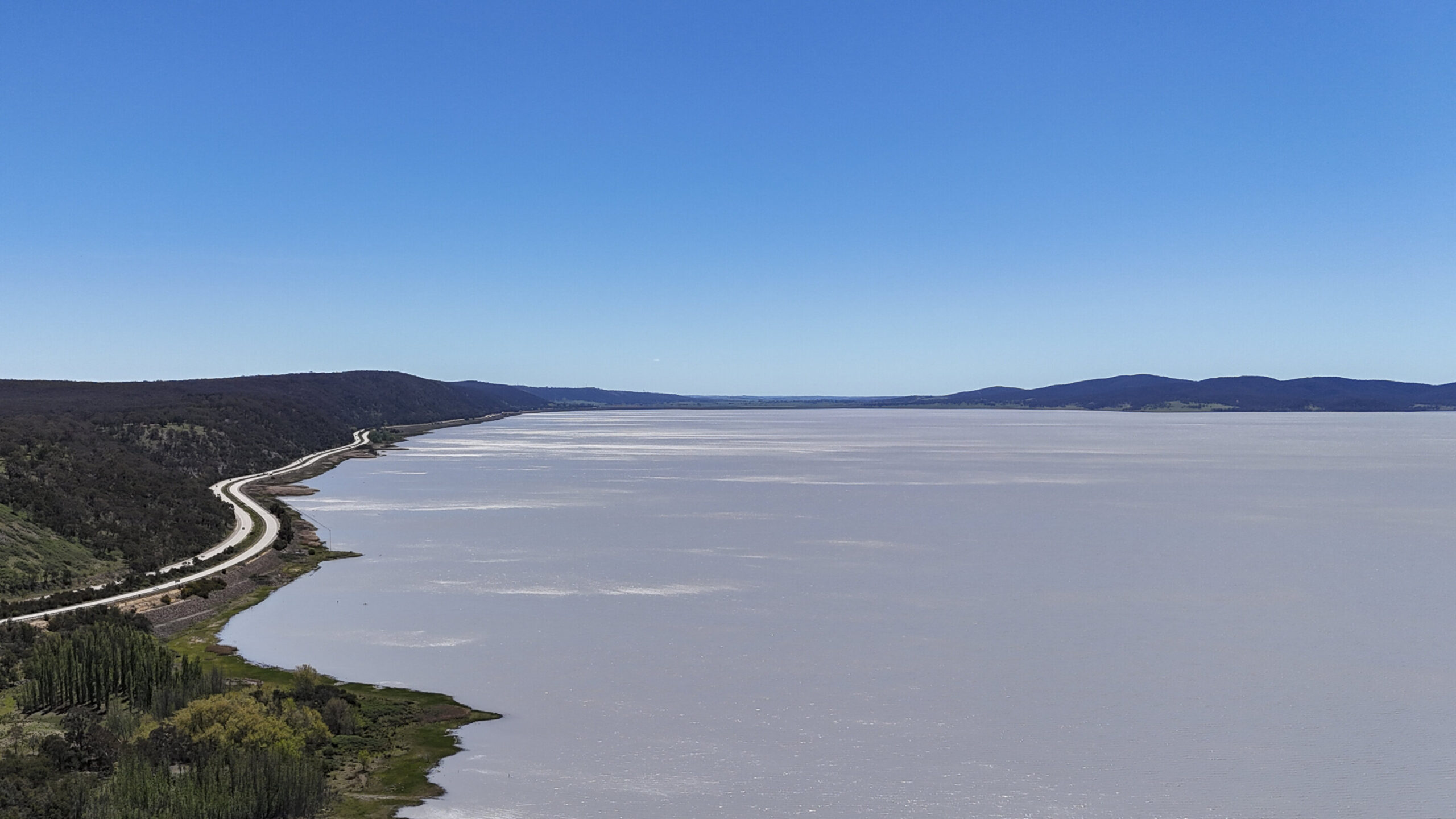 Trafik titreşimleri bilim adamlarının Lake George'un sismik geçmişinin derinliklerine inmesine yardımcı oluyor