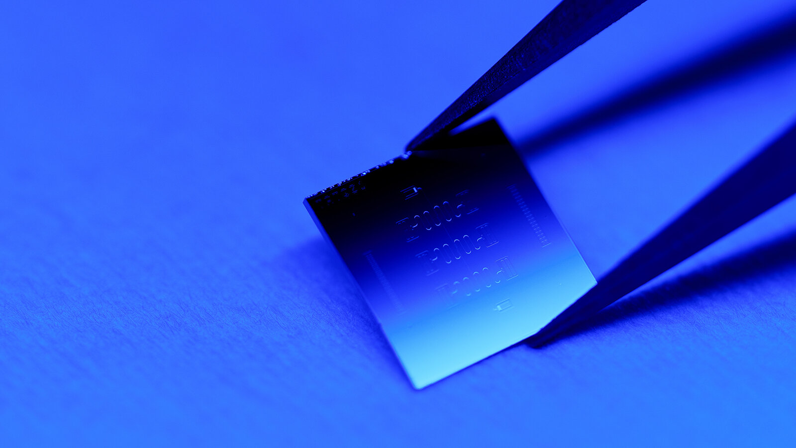 1 milisaniyeden fazla süren süper iletken kübit, endüstriyel ölçeklendirme için hazırlanmıştır