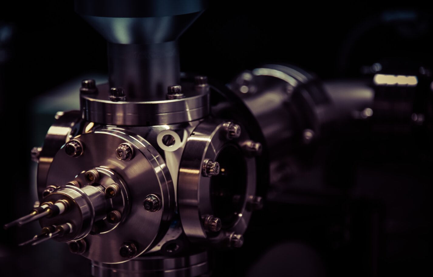 Çip üzerinde kriptografik protokol, kuantum bilgisayarların donanım gürültüsünün ortasında sonuçları kendi kendine doğrulamasını sağlar