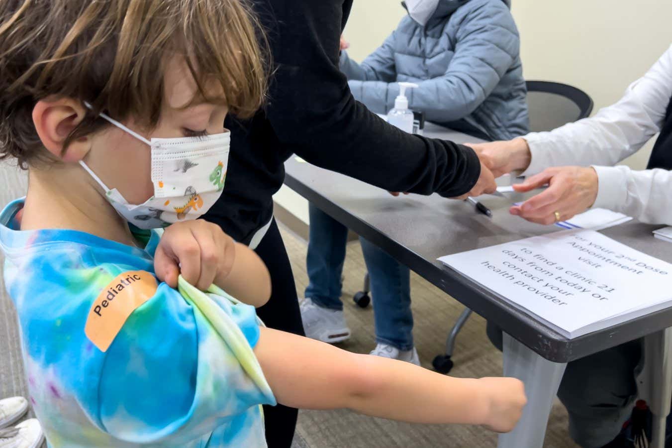 Kovid çocuklarda kalp sorunları riskini aşıdan daha fazla artırıyor