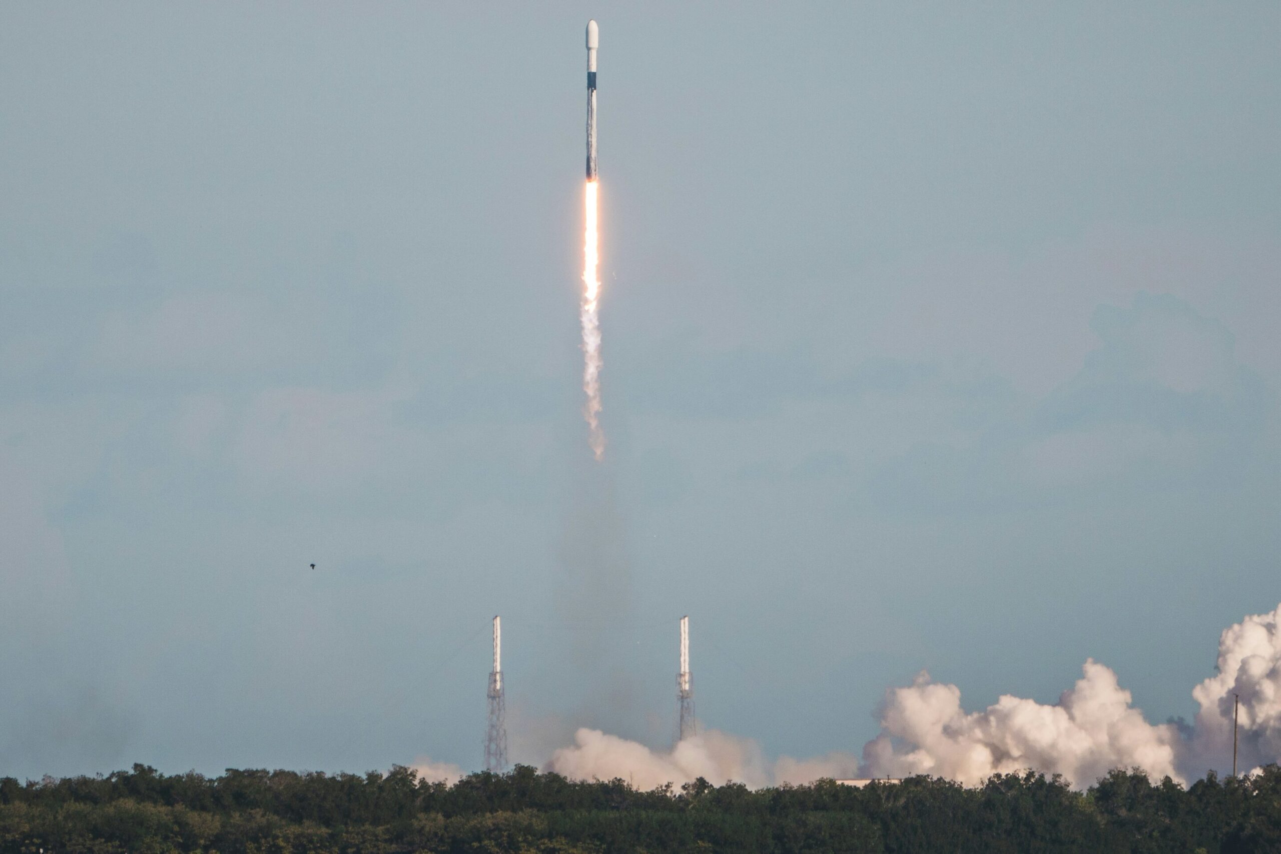 Yeni FAA kısıtlamalarının ortasında SpaceX rekor fırlatmaya gidiyor