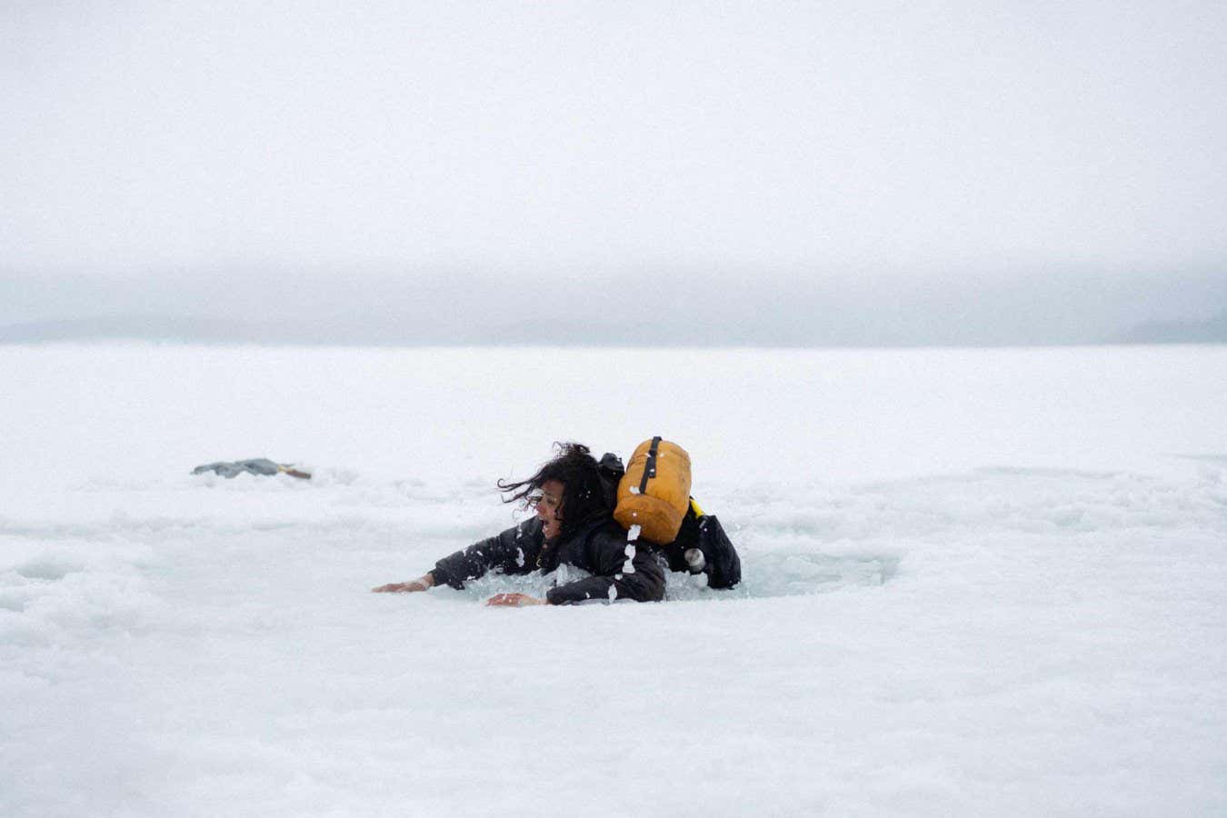 3D5R1ED THE OCCUPANT 2025 de Hugo Keijzer Ella Balinska. Prod DB ? Revolver Amsterdam - The Electric Shadow Company - Studio Artizm